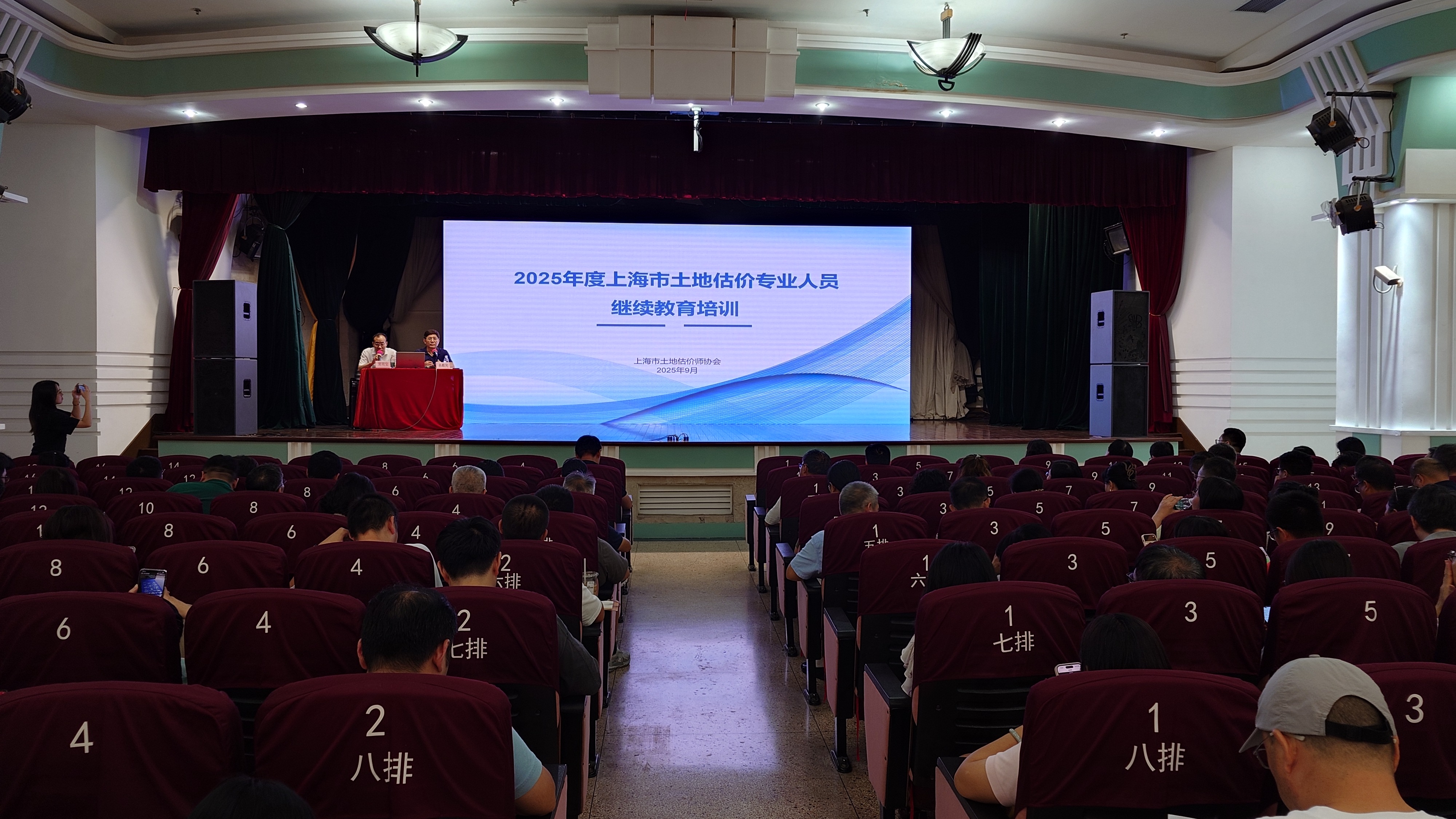 封面1.jpg