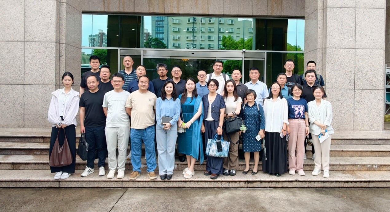 图片2.jpg 图片2.jpg